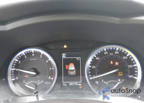 2019 Toyota Highlander Se z USA, uszkodzony, nr VIN 5TDJZRFH4KS566044